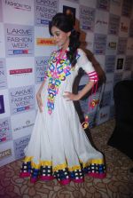Amrita Rao at Day 5 of lakme fashion week 2012 in Grand Hyatt, Mumbai on 6th March 2012 (54).JPG