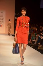 Model walk the ramp for Malini Agarwala Show at lakme fashion week 2012 Day 5 in Grand Hyatt, Mumbai on 6th March 2012 (39).JPG