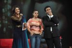 Raveena Tandon, Kajol, Karan Johar on the sets of NDTV show with Raveena in Yashraj on 7th March 2012 (62).JPG