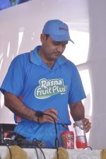 Virender Sehwag launches rasna in Mumbai on 10th March 2012 (61).JPG