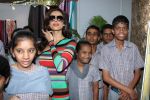 Malaika Arora Khan at charity event in Tote, Mumbai on 12th March 2012 (37).jpg