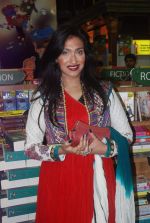 Rituparna Sengupta at Faceless book launch in Landmark, Mumbai on 15th March 2012 (27).JPG