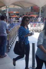 Chitrangada Singh snapped at airport in Mumbai on 17th March 2012 (8).JPG