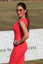 Sofia Hayat at 3rd Asia Polo match in RWITC, Mumbai on 17th March 2012 (41).JPG