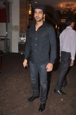 Arjan Bajwa at Agent Vinod Screening in INOX, Mumbai on 22nd March 2012 (35).JPG