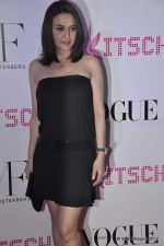 Preity Zinta at DVF-Vogue dinner in Mumbai on 22nd March 2012 (127).JPG