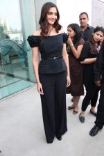 Sonam Kapoor at Loreal event in Mumbai on 22nd March 2012 (65).JPG