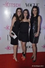 Suzanne Roshan, Anu Dewan, Preity Zinta at DVF-Vogue dinner in Mumbai on 22nd March 2012 (125).JPG