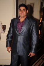 Cyrus Broacha at Times Now Foodie Awards in Mumbai on 24th March 2012 (13).JPG