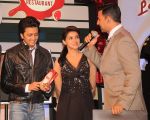 Ritesh Deshmukh, Asin Thottumkal, Akshay Kumar at Times Now Foodie Awards in Mumbai on 24th March 2012 (13).JPG