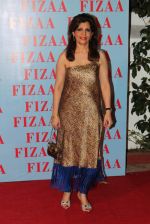 at Zarine Khan_s Fizaa store launch in Mumbai on 30th March 2012 (152).JPG