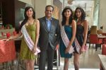 Femina Miss India for Easter lunch at Saptami Restaurant of Holiday India, International Airport on 7th April 2012 (53).JPG
