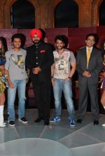 Tusshar Kapoor, Navjot Sidhu, Ritesh Deshmukh promote Extra Innings of Sony Max in R K Studios on 8th April 2012 (61).JPG