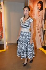 Dia Mirza at the launch of Anita Dongre_s store in High Street Phoenix on 12th April 2012 (174).JPG