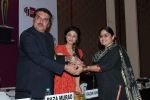 Raza Murad, Ragini Khanna at AIAC Golden Achievers Awards in The Club on 12th April 2012 (80).JPG