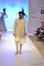 Model walk the ramp for Arjun and Anjalee Kapoor show at ABIL Pune Fashion Weekon 13th April 2012 (10).JPG