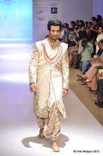 Model walk the ramp for Arjun and Anjalee Kapoor show at ABIL Pune Fashion Weekon 13th April 2012 (84).JPG