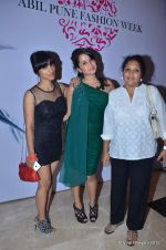 at ABIL Pune Fashion Weekon 13th April 2012-1 (113).JPG