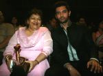 saroj khan & chirag paswan at Dr. Ambedkar awards organised by Kailash Masoom and Harish Shah in Shan Mukhanan Hall, Sion on 14th April 2012.jpg