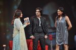 Sushmita Sen, Raveena Tandon, Zayed Khan at Raveena_s chat show for NDTV on 17th April 2012 (115).JPG