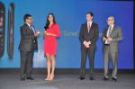 Katrina kaif unveils the new Blackberry curve 9220 in delhi on 18th April 2012 (5).JPG