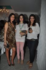 at  Kallista Spa opening in Bandra, Mumbai on 20th April 2012 (58).JPG