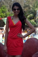 Neha Hinge at Water Kingdom anniversary in Mumbai on 23rd April 2012 (31).JPG