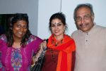 Anusha Srinivasan Iyer of Art Buy Appointment, Sonali Chaudhari and Madhusudan at Varsha Vyas and Neeta Pathare_s art show inauguration at Nehru Centre Art Gallery.jpg