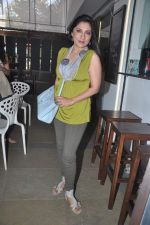 Aarti Surendranath at Elle DIvo event in Vinoteca on 26th April 2012 (31).JPG