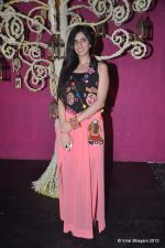 Nishka Lulla at Mozez Singh collection launch in Good Earth on 28th April 2012 (37).JPG