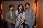 Rituparna Sengupta, Shreya Ghoshal at Teen Kanya song recording in Kailasha recording studio on 27th April 2012 (26).JPG