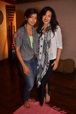 Rituparna Sengupta, Shreya Ghoshal at Teen Kanya song recording in Kailasha recording studio on 27th April 2012 (31).JPG