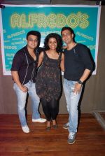 at Alfredo_s bash in Andheri, Mumbai on 27th April 2012 (46).JPG