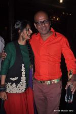 payal khandwala with narendra at Mozez Singh collection launch in Good Earth on 28th April 2012.JPG