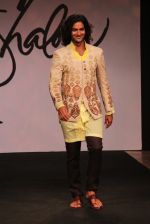 Purab Kohli promotes Fatso at Shalom fashion show in Andrews, Bandra, Mumbai on 30th April 2012 (24).JPG