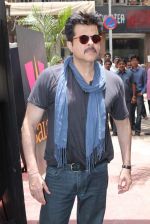 Anil Kapoor with the cast of Shootout At Wadala at the launch of gym calles Red Gym in khar on 1st May 2012 (22).JPG