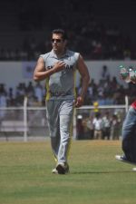 Salman Khan at Junnon match organised by Roataract Club of HR College on 1st May 2012 (106).JPG