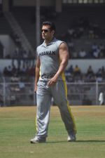 Salman Khan at Junnon match organised by Roataract Club of HR College on 1st May 2012 (108).JPG