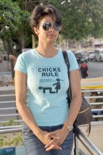 Gul Panag with Fatso stars sell tickets in PVR, Mumbai on 4th May 2012 (14).JPG