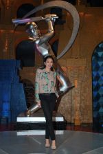 Karisma Kapoor on the sets of Sony Max Extra Innings in R K Studios on 6th May 2012JPG (63).JPG
