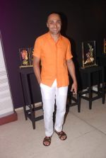 Rahul Bose at Nalini Mehta art showing at Gallery Art N Soul in Mumbai on 7th May 2012 (29).JPG