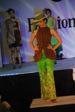 at Goradia fashion show in Mumbai on 4th May 2012JPG (208).JPG