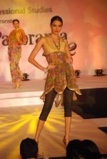at Goradia fashion show in Mumbai on 4th May 2012JPG (336).JPG