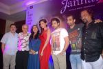 Emraan Hashmi, Esha Gupta, Mukesh BHatt, Kunal Deshmukh at Jannat 2 success bash in J W Marriott on 8th May 2012 (67).JPG