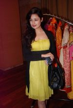 Yuvika Chaudhary at Anita More fashion event in Grand Hyatt, Mumbai on 11th May 2012 (24).JPG