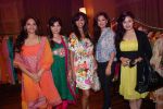 Yuvika Chaudhary, Deepshikha, Sandhya Shetty, Ravee Gupta at Anita More fashion event in Grand Hyatt, Mumbai on 11th May 2012 (18).JPG