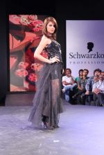 at Schwarzkopf reveals new look for the season in Renaissance Hotel, Mumbai on 10th May 2012 (191).JPG