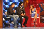 Sanjay Dutt, Navjot Singh Sidhu, Isa Guha on the sets of Extra Innings in R K Studios on 12th May 2012 (25).JPG
