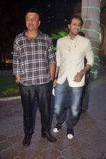Anu Malik, Salim Merchant at lyrics writer Shabbir Ahmed wedding reception in Mumbai on 13th May 2012 (77).JPG