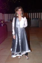 Bina Aziz at Talat Aziz concert in Blue Sea on 13th May 2012 (11).JPG